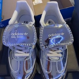 Meet your Posher, Jocelyn